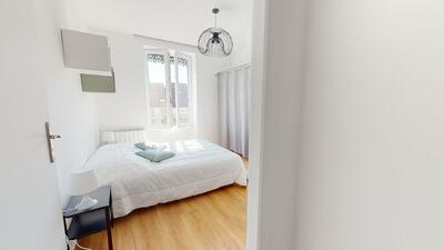 Photo du 83 Rue Alexandre Boutin, Gauche, 69100 Villeurbanne, France Villeurbanne