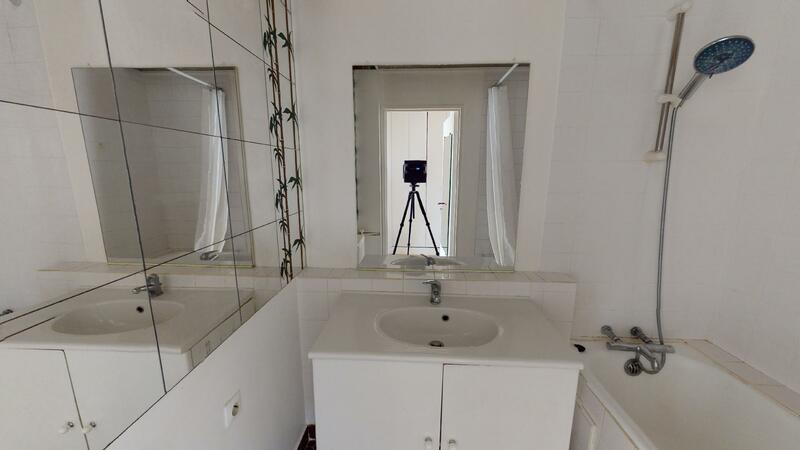 Photo du 27 Rue Des Meuniers, 75012 Paris, France Paris