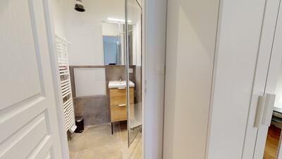 Photo du 83 Rue Alexandre Boutin, Duplex/ Terrasse, 69100 Villeurbanne, France Villeurbanne