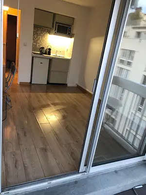 Photo du 38 Rue Du Surmelin, 75020 Paris, France Paris