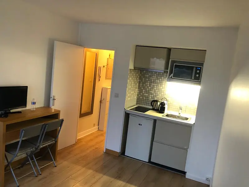 Photo du 38 Rue Du Surmelin, 75020 Paris, France Paris