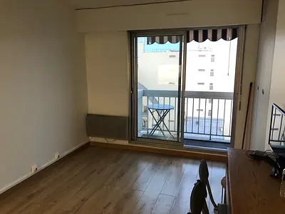 Photo du 38 Rue Du Surmelin, 75020 Paris, France Paris