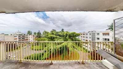 Photo du 32 Rue Alphonse Daudet, 91000 Évry, France Évry