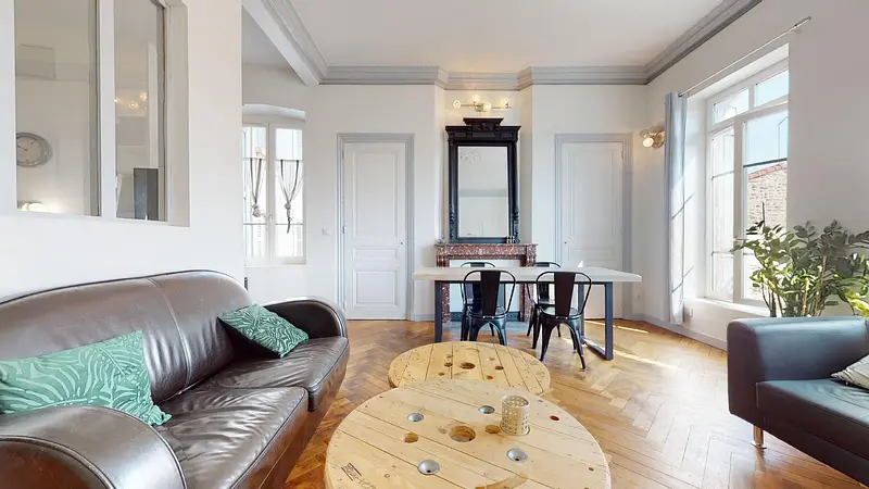 Photo du 12 Rue Du Théâtre, 42000 Saint-Étienne, France Saint-Étienne