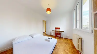 Photo du 102 Avenue Francis de Pressensé, 69200 Vénissieux, France Vénissieux