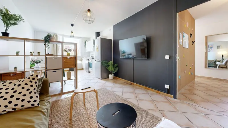Photo du 83 Rue Philippe Fabia, 69008 Lyon, France Lyon