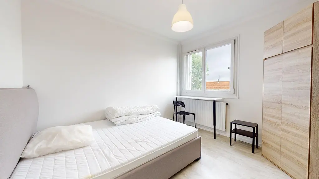 Photo du 16 Clos Des Perroquets, 94500 Champigny-sur-Marne, France Champigny-sur-Marne