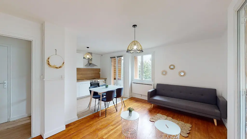 Photo du 2 Rue Pierre Sémard, 38950 Saint-Martin-le-Vinoux, France Saint-Martin-le-Vinoux