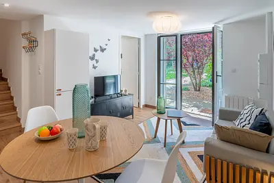 Photo du 19 rue Victor Hugo, 69100 Villeurbanne, France Villeurbanne