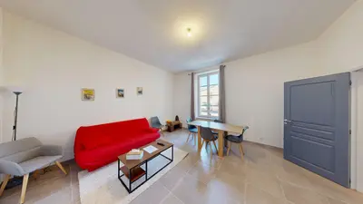 Photo du 21 Boulevard Victor Hugo, 13150 Tarascon, France Tarascon