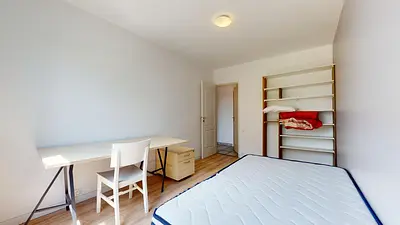 Photo du Rue Des Châteaux Bruloir, 95000 Cergy, France Cergy