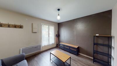 Photo du 23 Rue De Varsovie, 78990 Élancourt, France Élancourt