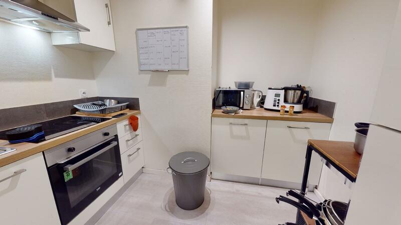 Photo du 77 Rue Philippe Fabia, 69008 Lyon, France Lyon