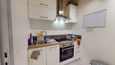 Photo du 77 Rue Philippe Fabia, 69008 Lyon, France Lyon