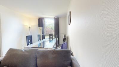 Photo du 77 Rue Philippe Fabia, 69008 Lyon, France Lyon