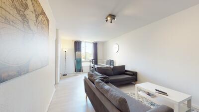 Photo du 77 Rue Philippe Fabia, 69008 Lyon, France Lyon