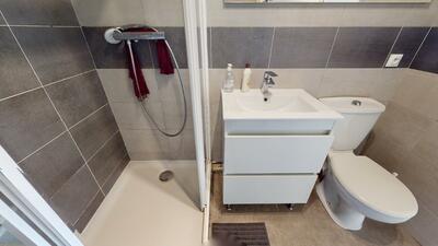 Photo du 77 Rue Philippe Fabia, 69008 Lyon, France Lyon