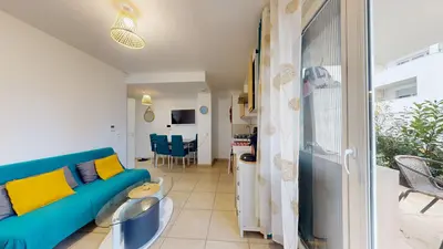 Photo du 52 Rue du Professeur Roux, 69200 Vénissieux, France Vénissieux