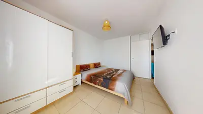 Photo du 52 Rue du Professeur Roux, 69200 Vénissieux, France Vénissieux