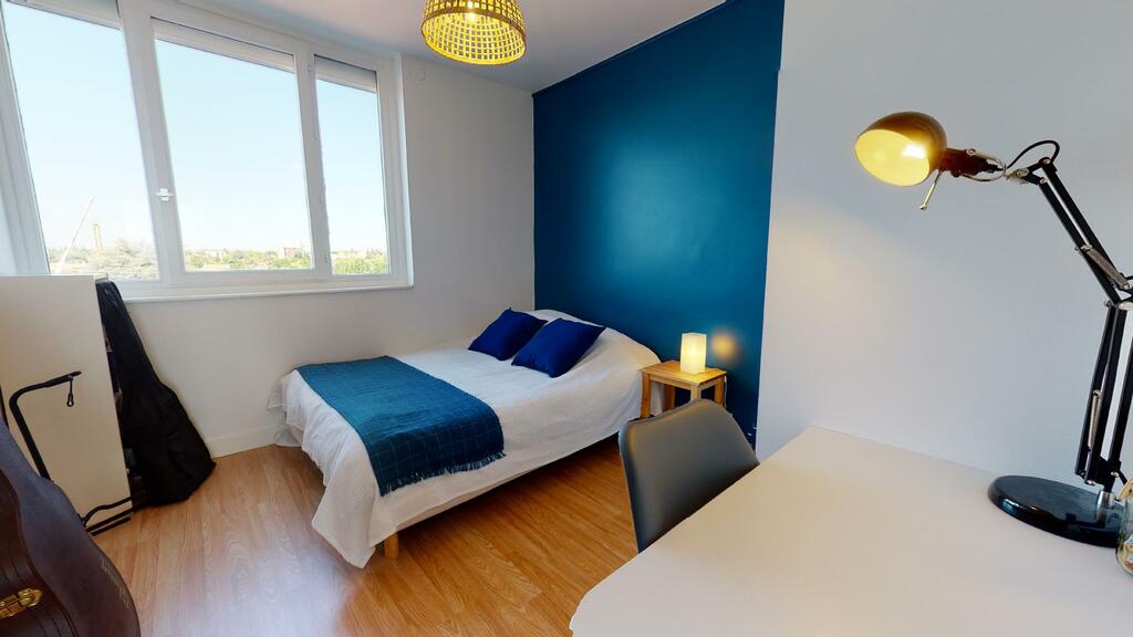 Photo du 26 rue Edouard Branly, 69500 Bron, France Bron