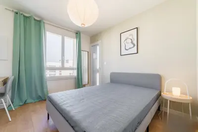 Photo du 23 Rue du Professeur Roux, 69200 Vénissieux, France Vénissieux