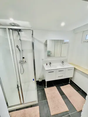 Photo du 8 Rue de Montélier, 69200 Vénissieux, France Vénissieux