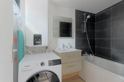 Photo du 45 Av. de l'Architecte Louis Cordonnier, 59000 Lille, France Lille