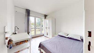 Photo du 206 Rue Les Chênes Bruns, 95000 Cergy, France Cergy