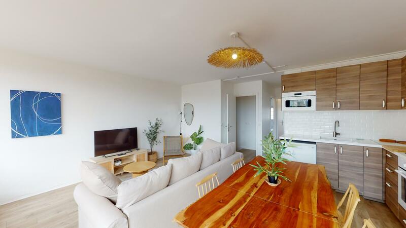 Photo du 2 Place Louis Aragon, 93160 Noisy-le-Grand, France Noisy-le-Grand