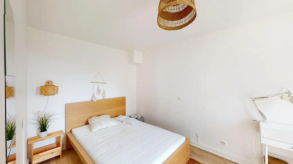 Photo du 2 Place Louis Aragon, 93160 Noisy-le-Grand, France Noisy-le-Grand