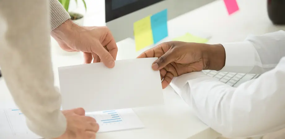 remise en mains propre dépôt garantie