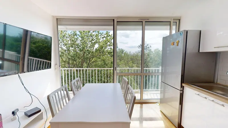 Photo du 12 Rue Des Châteaux Bruloir, 95000 Cergy, France Cergy