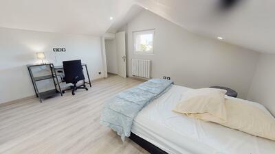 Photo du 8 avenue Viviani, cours, 69200 Vénissieux, France Vénissieux