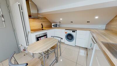 Photo du 8 avenue Viviani, cours, 69200 Vénissieux, France Vénissieux