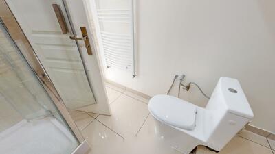 Photo du 8 avenue Viviani, cours, 69200 Vénissieux, France Vénissieux