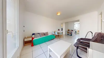 Photo du 64 Avenue Francis de Pressensé, 69200 Vénissieux, France Vénissieux