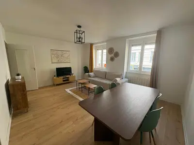Photo du 59 Rue Charles de Gaulle, 42000 Saint-Étienne, France Saint-Étienne