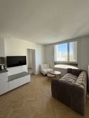 Photo du 77 Rue Philippe Fabia, 69008 Lyon, France Lyon