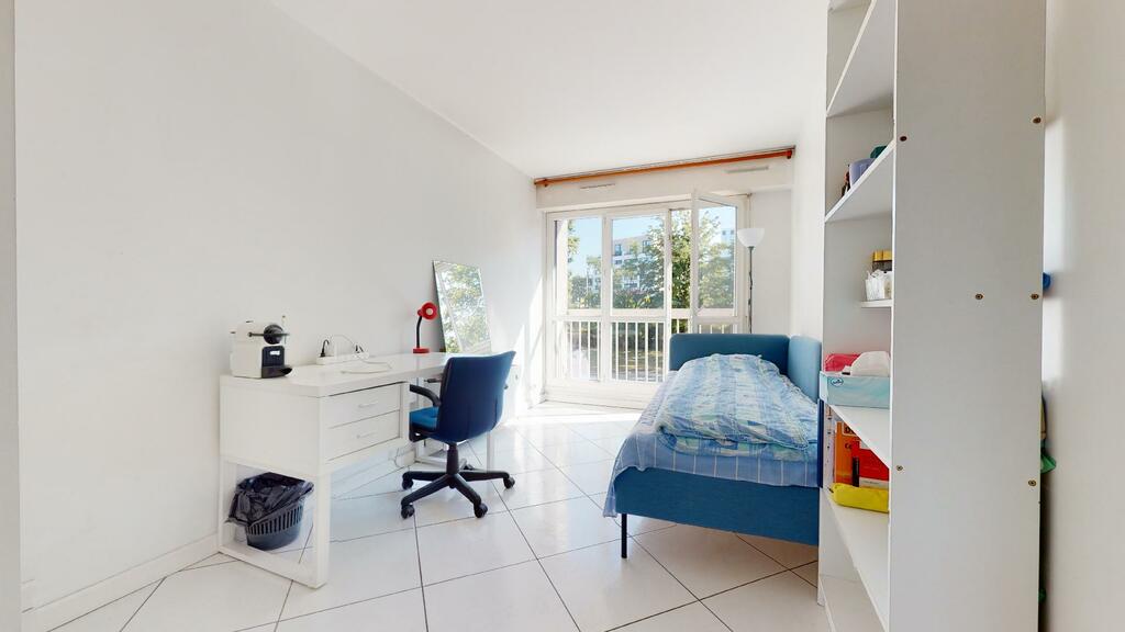 Photo du 204 Rue Les Chênes Bruns, 95000 Cergy, France Cergy