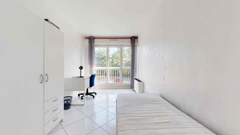 Photo du 204 Rue Les Chênes Bruns, 95000 Cergy, France Cergy