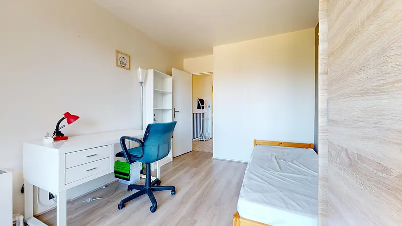 Photo du 204 Rue Les Chênes Bruns, 95000 Cergy, France Cergy