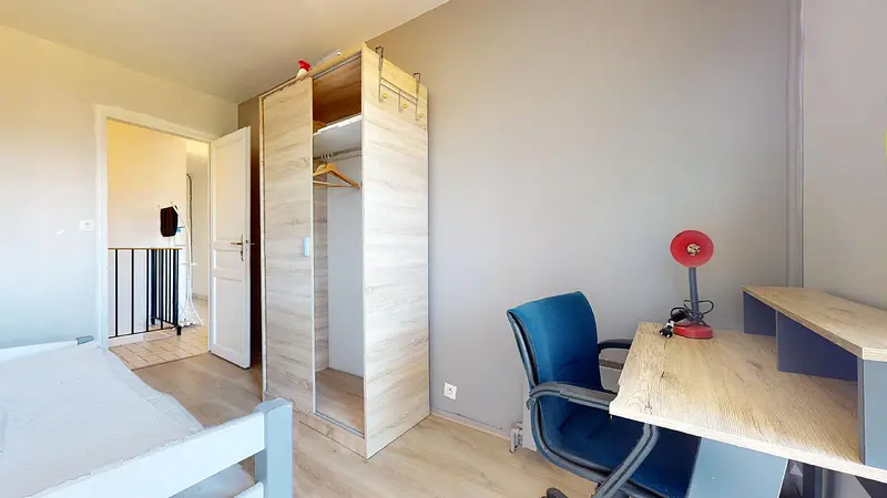 Photo du 204 Rue Les Chênes Bruns, 95000 Cergy, France Cergy