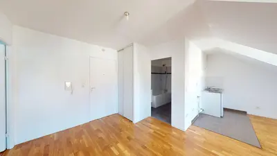 Photo du 1463 Rue Louis Blériot, 78530 Buc, France Buc