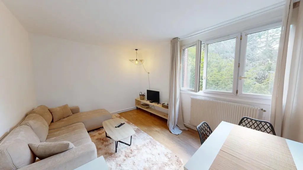 Photo du 21 Rue Paul Éluard, 91700 Sainte-Geneviève-des-Bois, France Sainte-Geneviève-des-Bois
