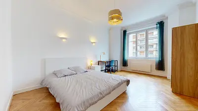 Photo du 120 Cours Jean Jaurès, 38000 Grenoble, France Grenoble