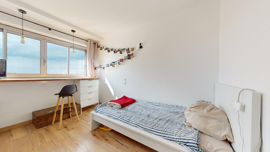 Photo du 21 Avenue De Verdun, 92170 Vanves, France Vanves