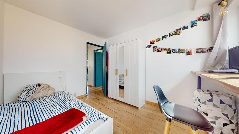 Photo du 21 Avenue De Verdun, 92170 Vanves, France Vanves