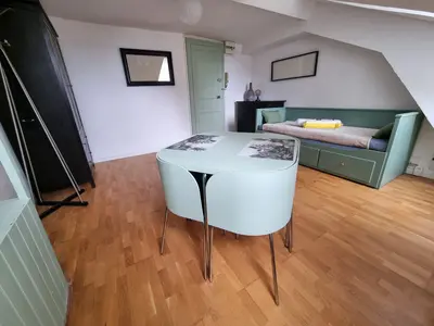 Photo du 56 Rue Émile Guichenné, 64000 Pau, France Pau