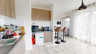 Photo du 2 Rue Du 19 Mars 1962, 69120 Vaulx-en-Velin, France Vaulx-en-Velin