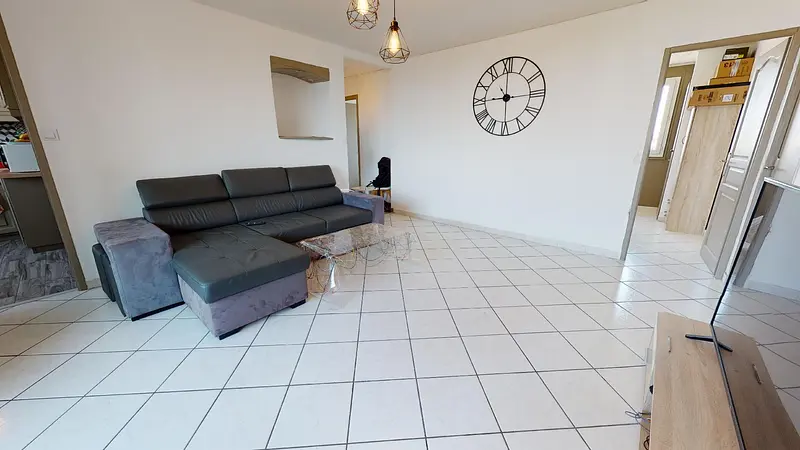 Photo du 82 Avenue Viviani, 69200 Vénissieux, France Vénissieux